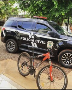 Polícia Civil prende autor de furto e devolve bicicleta à vítima