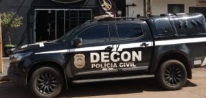 Dono de tabacaria é preso por vender produtos em desacordo com a legislação