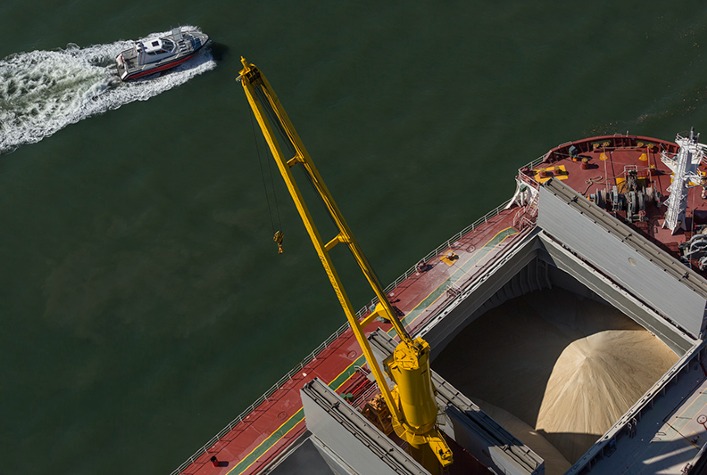 Exportação de açúcar pelo Brasil totaliza 971,592 mil tem abril com média diária mais de 22% menor que em 2022