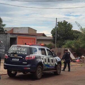Força Tática do 10º BPM apreende adolescente desaparecida traficando na região do Universitário.
