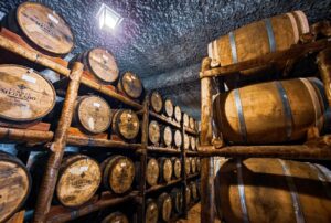Governo de Minas inicia o diagnóstico da produção da cachaça mineira