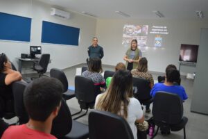 Polícia Militar em Coxim realiza capacitação do protocolo de emergência aos profissionais de educação das escolas municipais do campo