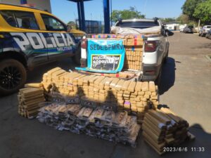 Batalhão de Polícia Militar Rodoviária apreende cerca de 1,5 Tonelada de entorpecentes, na MS 455, em Campo Grande.