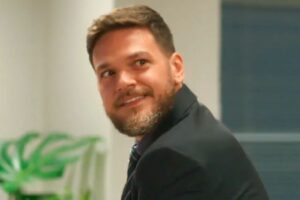 Theo em Vai na Fé