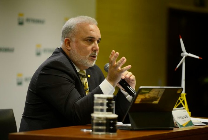 China será parceiro decisivo para Petrobras retomar presença global, diz Prates