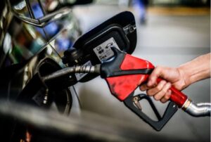 Região Sudeste registra aumento no preço dos combustíveis, mas gasolina e etanol são os mais baratos do País, aponta Ticket Log