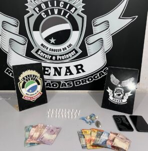 Dupla responsável por distribuir e vender drogas no Jardim Montevidéu é preso pela Polícia Civil
