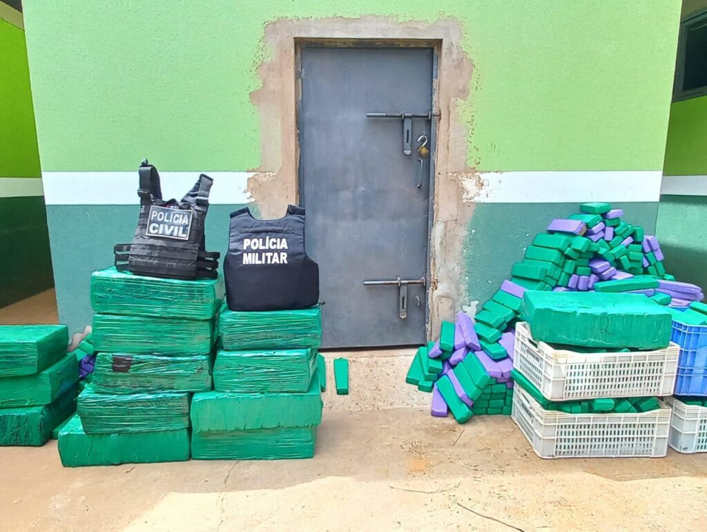 Polícia Militar e Polícia Civil apreendem mais de 1.500 quilos de maconha