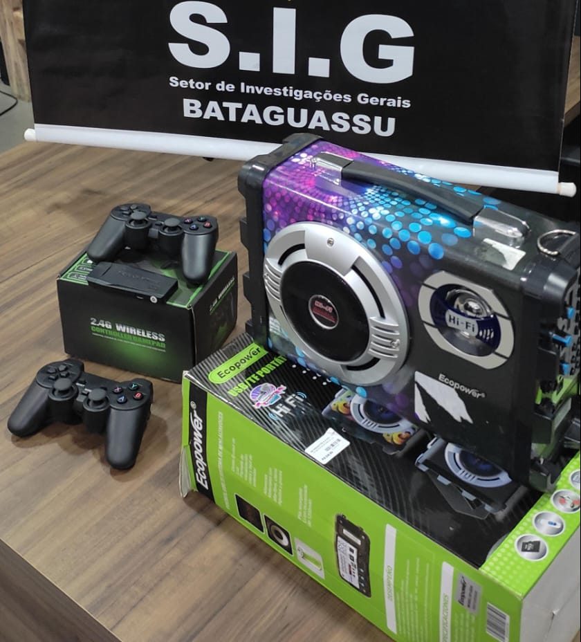 Homem perde carteira e quem localiza compra caixa de som e vídeo game com o cartão da vítima