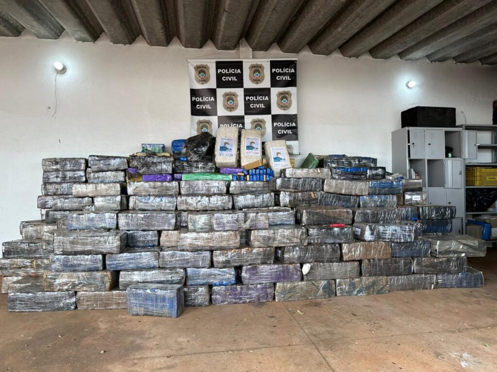 Polícia Civil realiza a maior apreensão de maconha no ano de 2023, causando um prejuízo de mais de cinco milhões de reais ao crime organizado em Eldorado