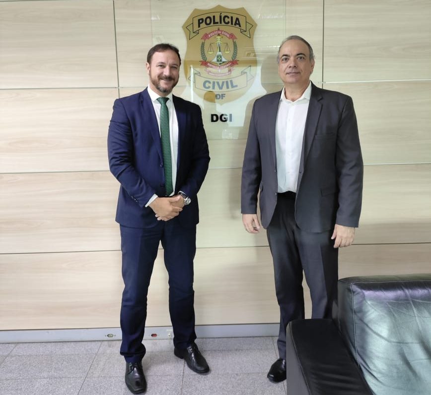 Coordenador do Departamento de Inteligência da Polícia Civil de MS visita a Sede da Delegacia-Geral do Distrito Federal para Troca de Experiências