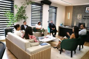 Delegado-Geral se reúne com Secretária Estadual de Administração, para tratar de concurso público, contratação de administrativos e pagamento de retroativos