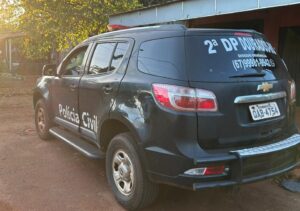 Dois homens são presos pela Polícia Civil por roubarem um idoso em Dourados