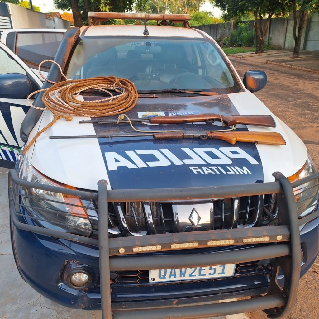 BPMRu e BPMA da PMMS prendem autor de abigeato com duas espingardas em Corumbá
