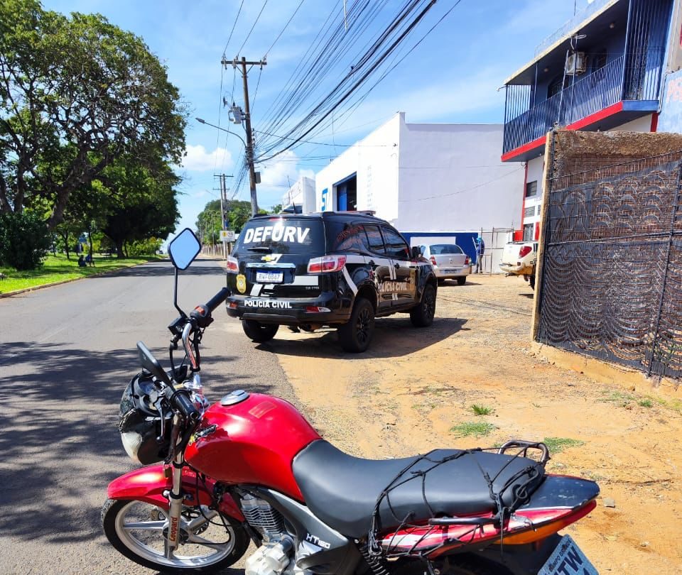 Polícia Civil apreende motocicleta adulterada e autua receptador