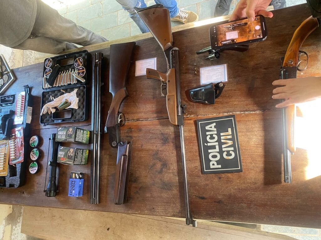 Polícia Civil cumpre mandado de busca e apreende armamento e munições em Miranda