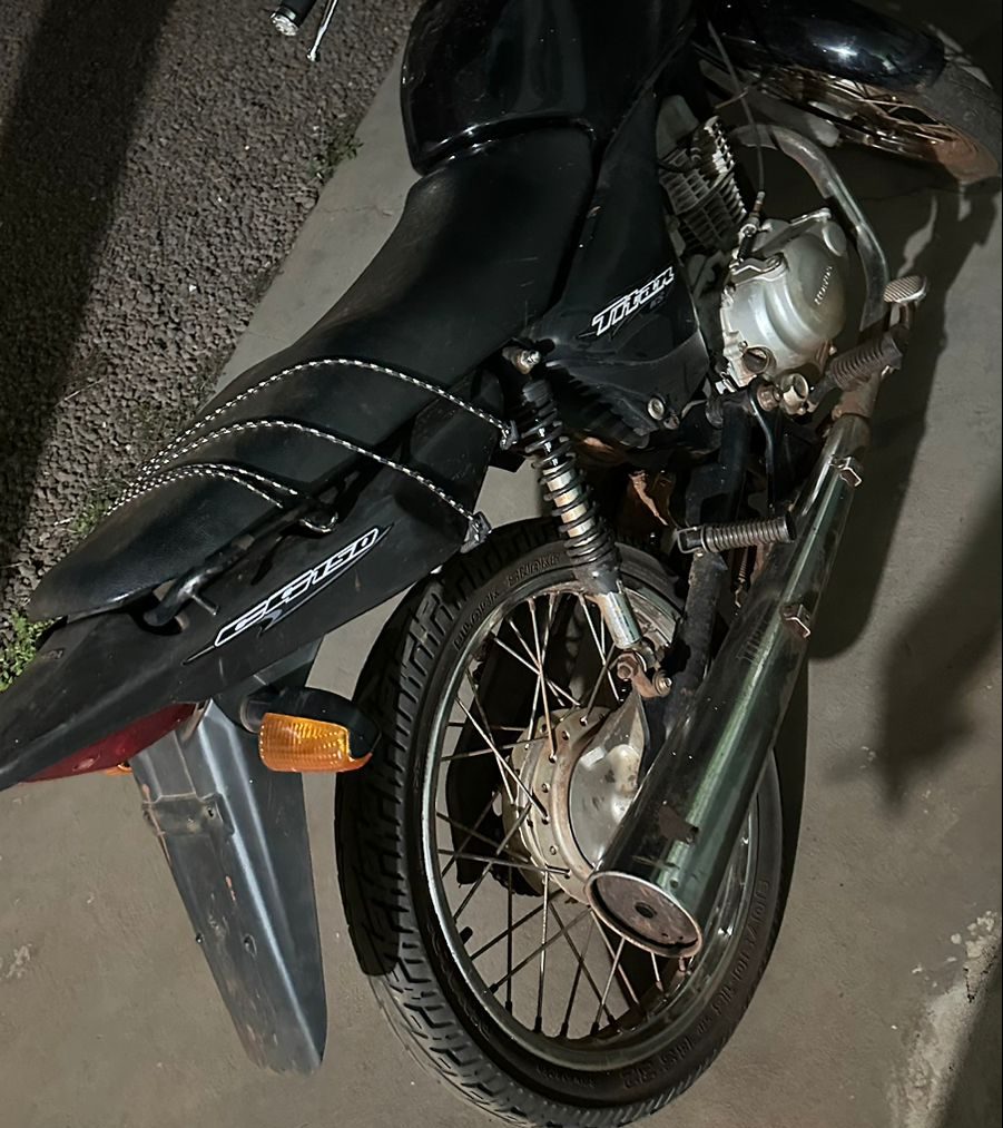 Polícia Civil recupera motocicleta furtada e prende receptadora em flagrante em Iguatemi