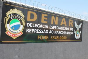 Polícia Civil prende evadida do sistema prisional e captura homem com mandado de prisão em Campo Grande