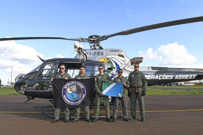 Policiais militares e bombeiros militares da CGPA partem em socorro às vítimas das enchentes no Rio Grande do Sul